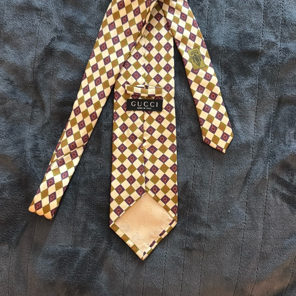 Gucci Men's Gold and Purple Tie
